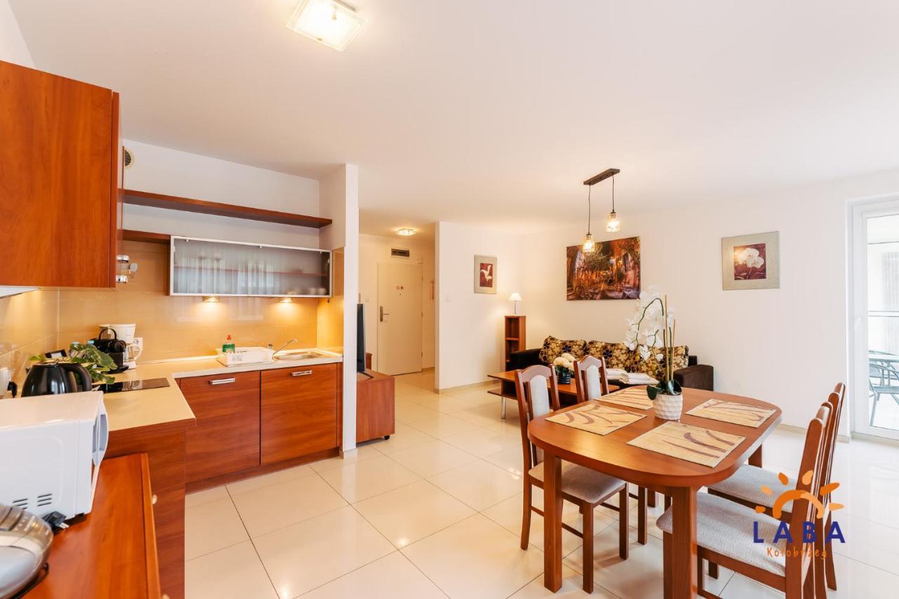 Laba Kolobrzeg Apartamenty Zielone Tarasy ภายนอก รูปภาพ